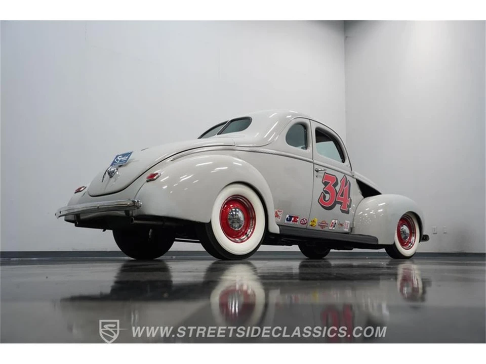 1940 Ford Standard & Deluxe & Super Deluxe - Image 24 of 31