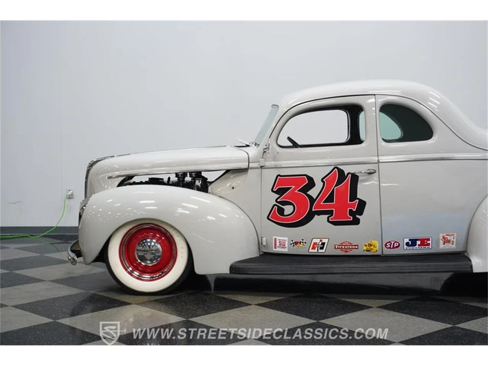 1940 Ford Standard & Deluxe & Super Deluxe - Image 20 of 31