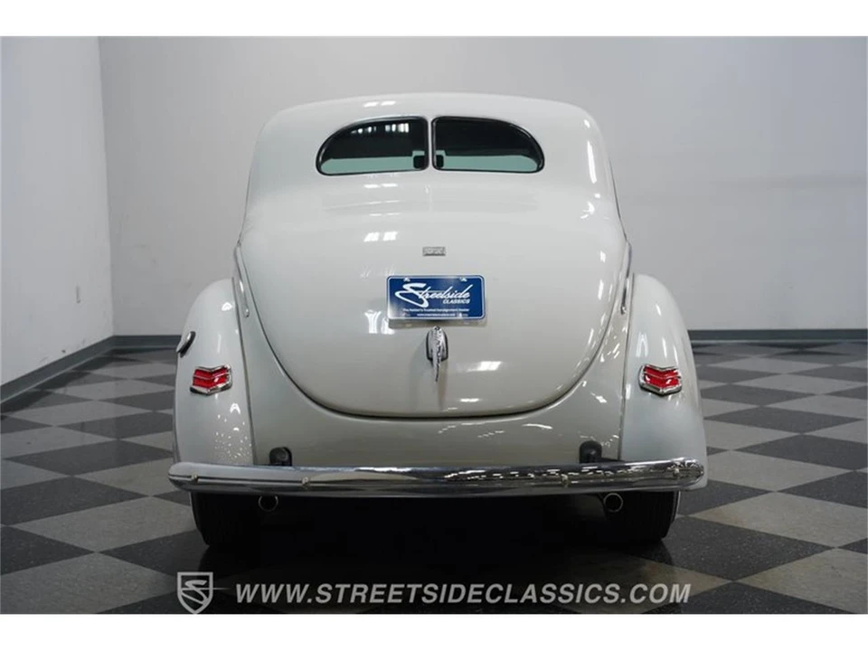 1940 Ford Standard & Deluxe & Super Deluxe - Image 22 of 31