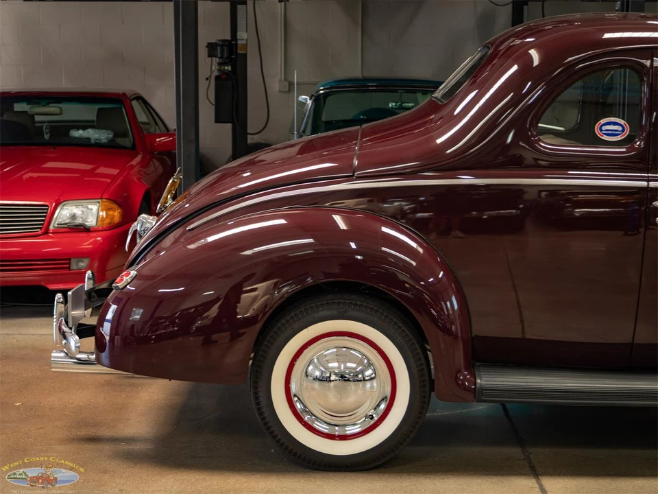 1940 Ford Standard & Deluxe & Super Deluxe - Image 2 of 31