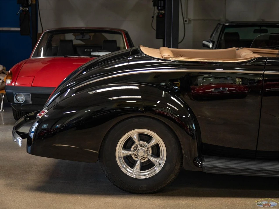 1940 Ford Standard & Deluxe & Super Deluxe - Image 2 of 31