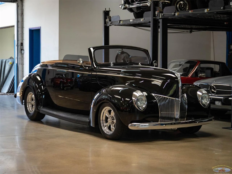 1940 Ford Standard & Deluxe & Super Deluxe - Image 10 of 31