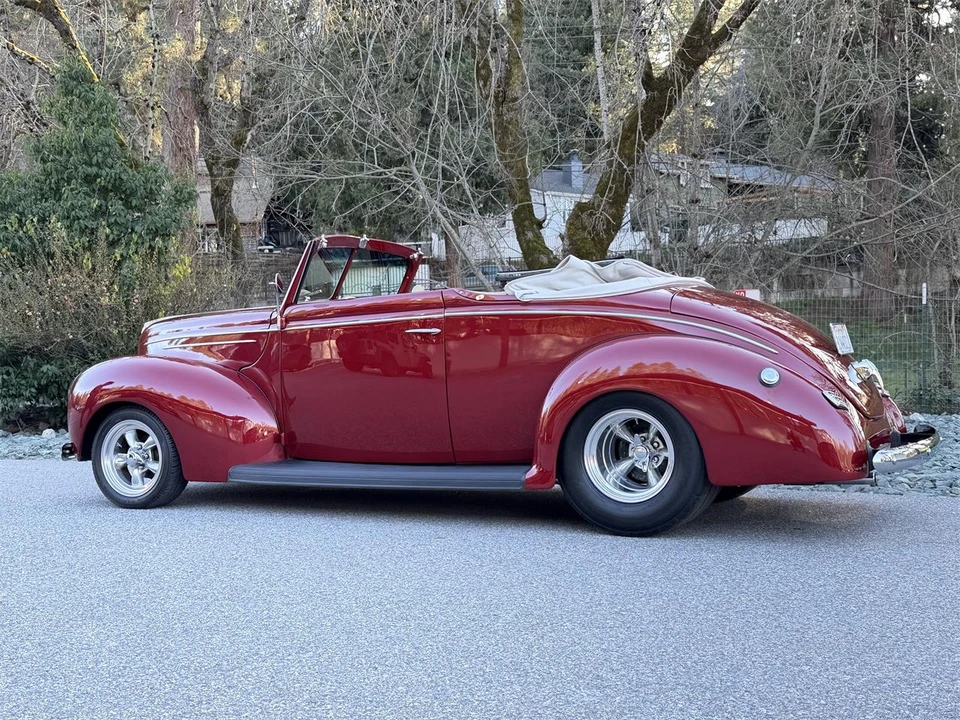 1940 Ford Standard & Deluxe & Super Deluxe - Image 3 of 31