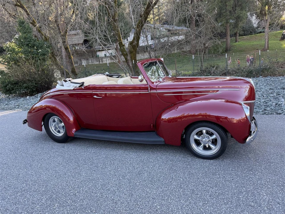 1940 Ford Standard & Deluxe & Super Deluxe - Image 9 of 31
