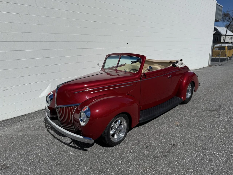1940 Ford Standard & Deluxe & Super Deluxe - Image 2 of 31