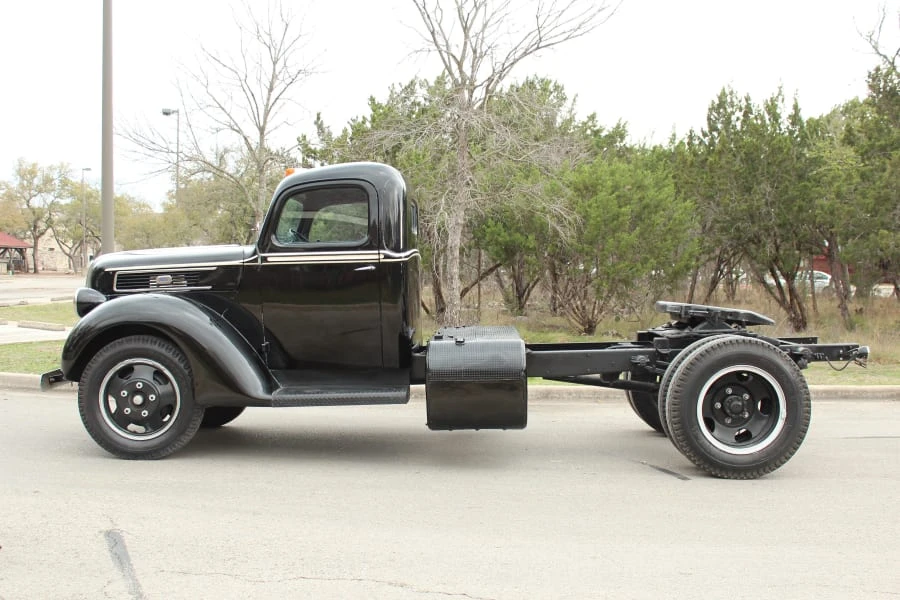 1940 Ford Pickup (1940-1947) - Image 2 of 8