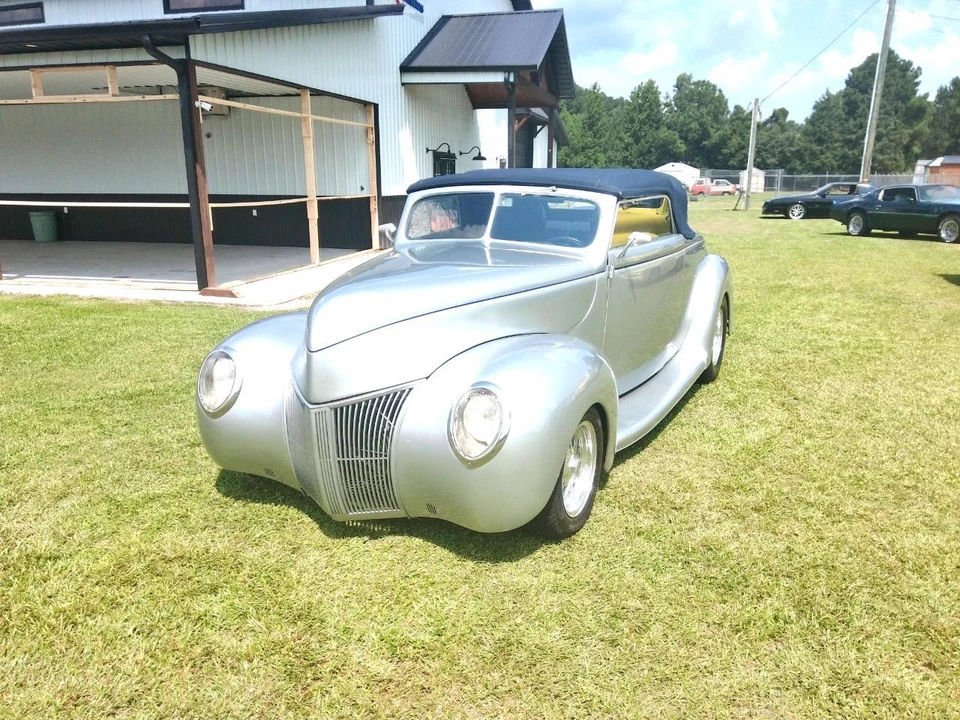1940 Ford Standard & Deluxe & Super Deluxe - Image 5 of 9