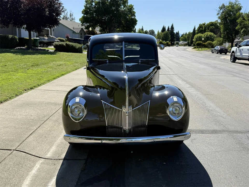 1940 Ford Standard & Deluxe & Super Deluxe - Image 2 of 31