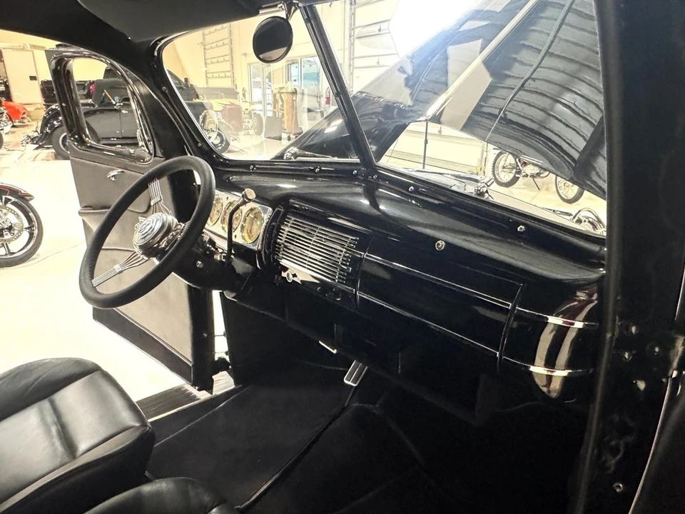1940 Ford Standard & Deluxe & Super Deluxe - Image 26 of 31