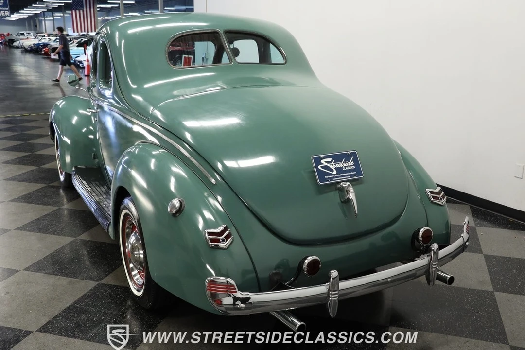 1940 Ford Hot Rod - Image 8 of 21