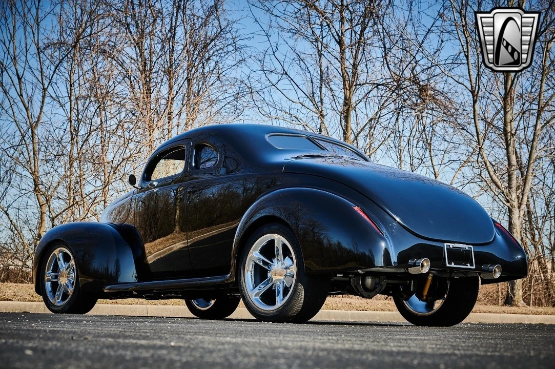 1940 Ford Hot Rod - Image 5 of 12