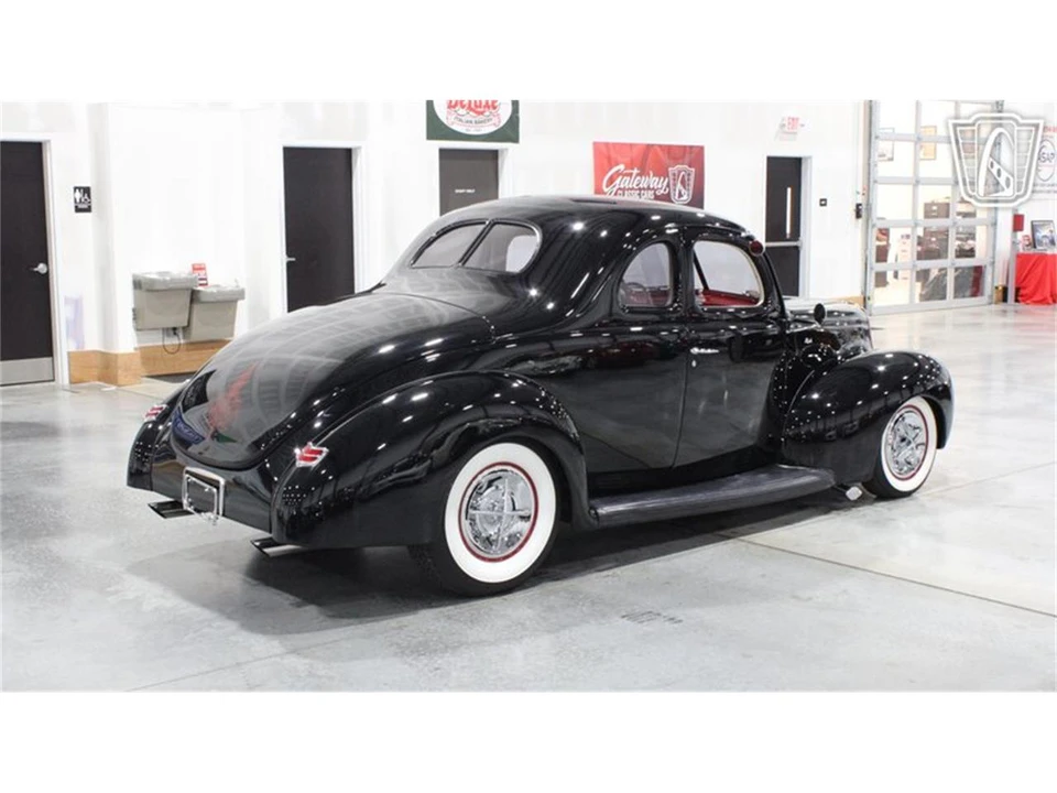 1940 Ford Standard & Deluxe & Super Deluxe - Image 9 of 31