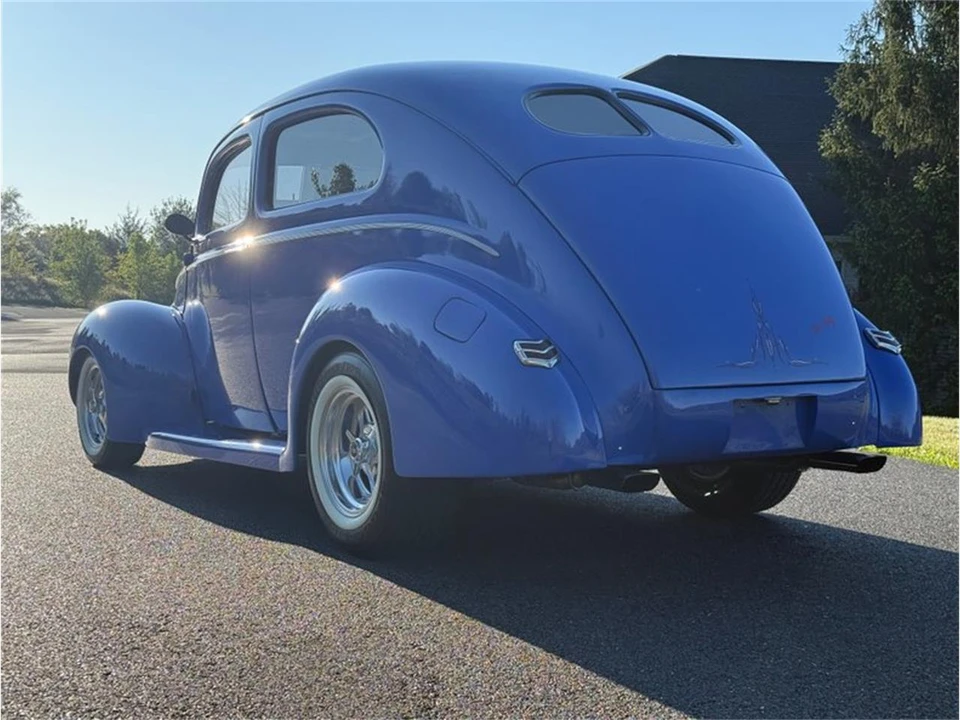 1940 Ford Standard & Deluxe & Super Deluxe - Image 10 of 31