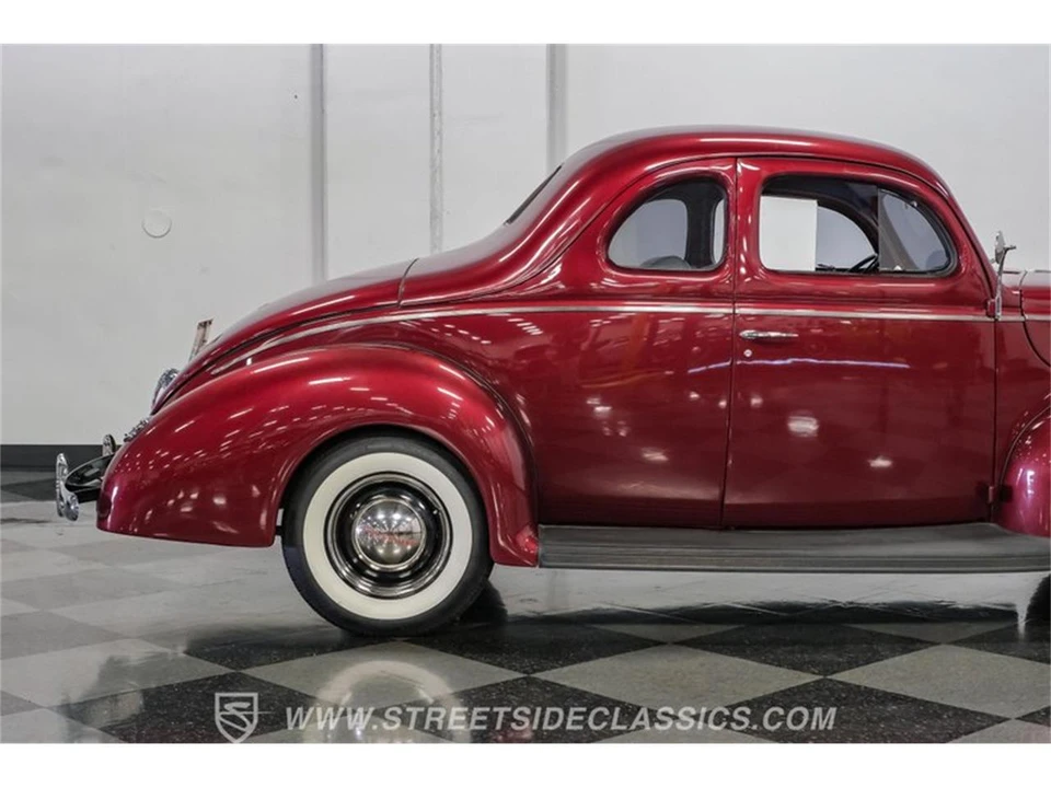 1940 Ford Standard & Deluxe & Super Deluxe - Image 29 of 31