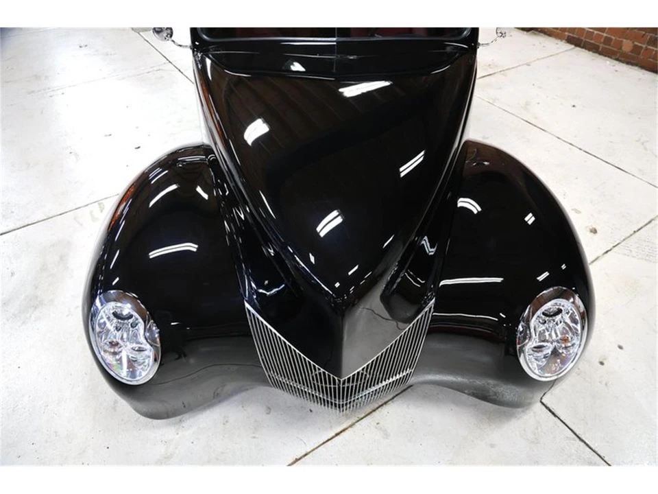 1940 Ford Standard & Deluxe & Super Deluxe - Image 6 of 31