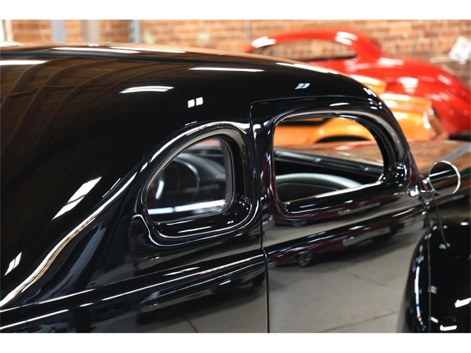 1940 Ford Standard & Deluxe & Super Deluxe - Image 26 of 31