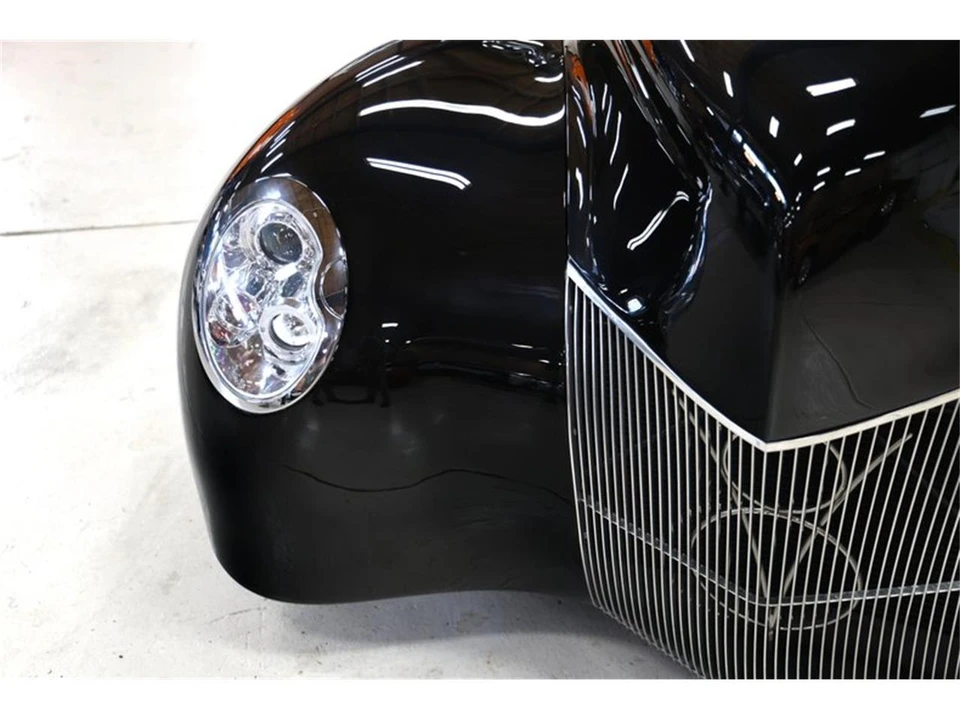 1940 Ford Standard & Deluxe & Super Deluxe - Image 9 of 31