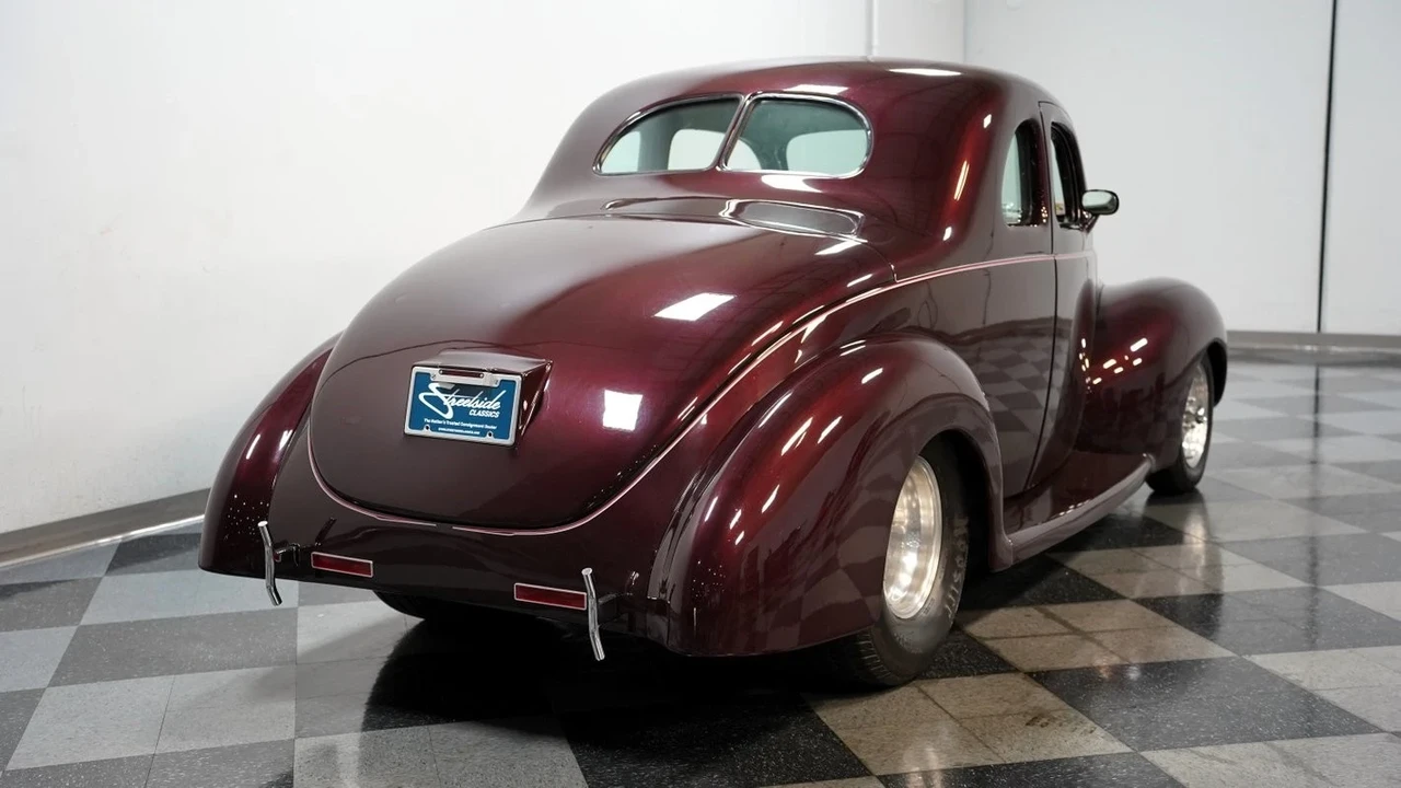 1940 Ford Standard & Deluxe & Super Deluxe - Image 11 of 12