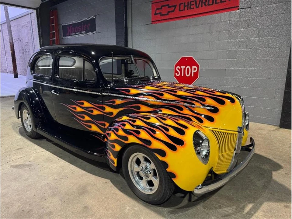 1940 Ford Standard & Deluxe & Super Deluxe - Image 2 of 15