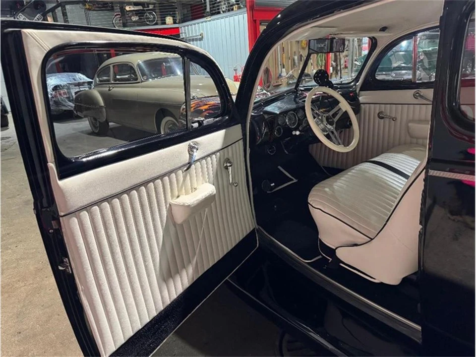 1940 Ford Standard & Deluxe & Super Deluxe - Image 12 of 15