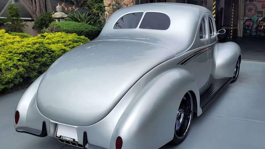1940 Ford Standard & Deluxe & Super Deluxe - Image 2 of 30