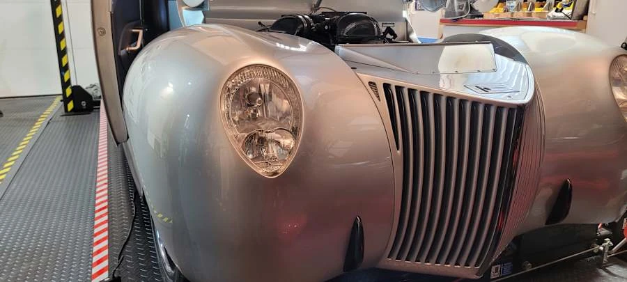 1940 Ford Standard & Deluxe & Super Deluxe - Image 10 of 30