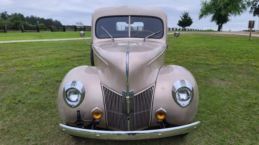 1940 Ford Pickup (1940-1947) - Image 2 of 2