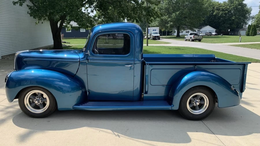 1940 Ford Pickup (1940-1947) - Image 2 of 31