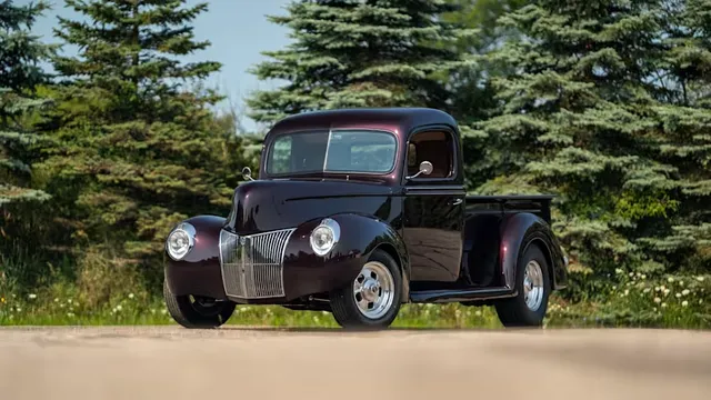 1940 Ford Custom Pickup