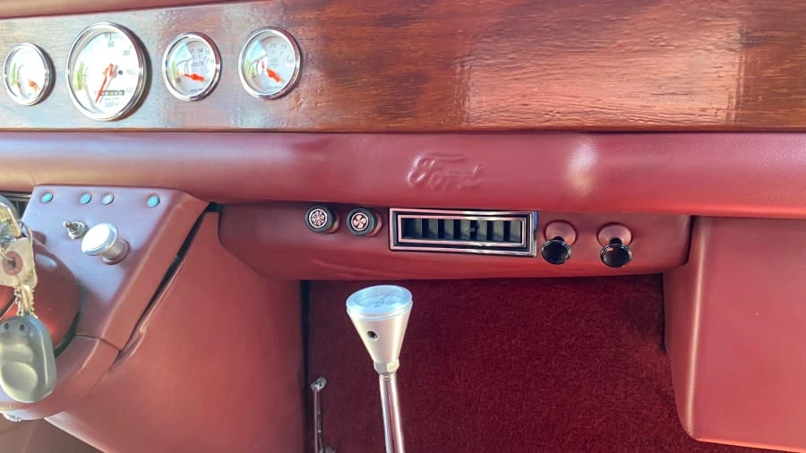 1940 Ford Pickup (1940-1947) - Image 7 of 16
