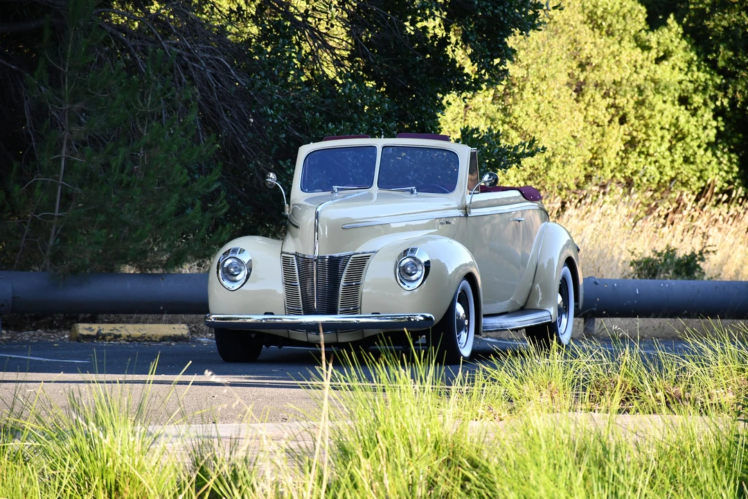 1940 Ford Standard & Deluxe & Super Deluxe - Image 11 of 31