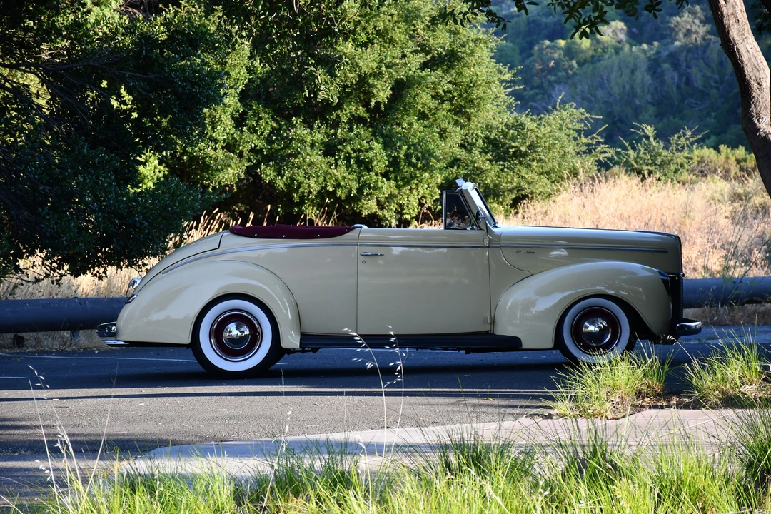 1940 Ford Standard & Deluxe & Super Deluxe - Image 2 of 31