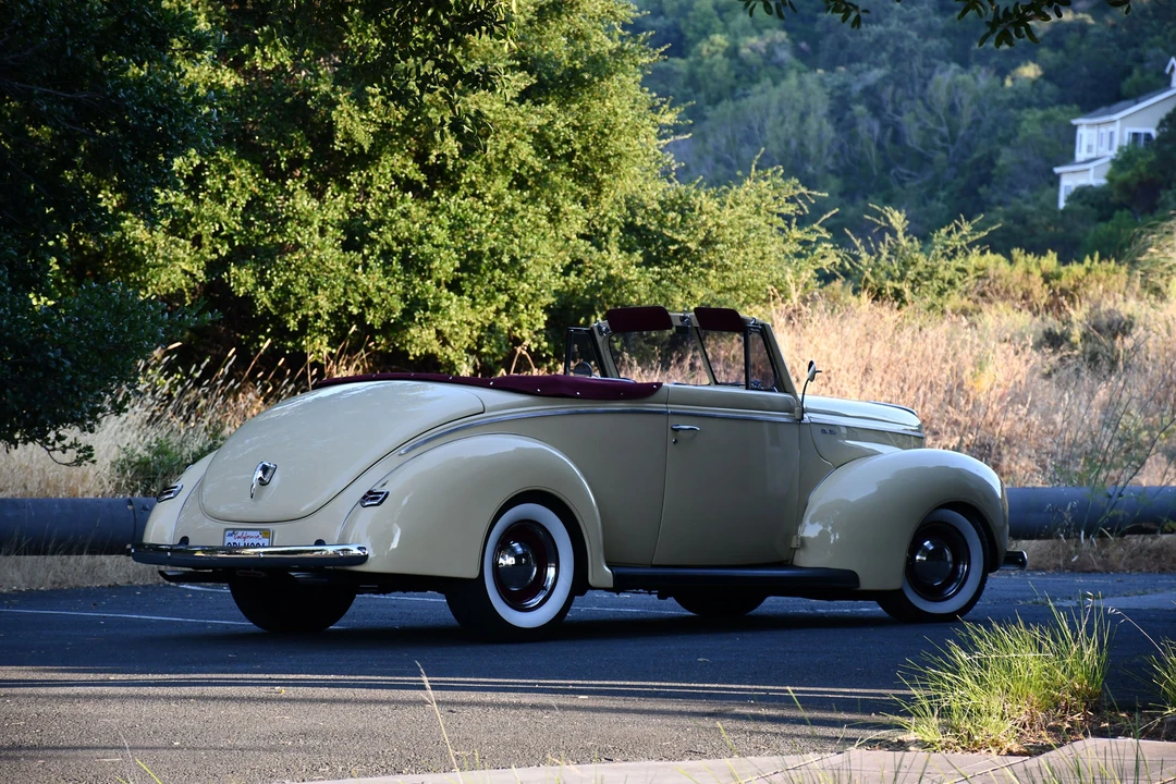 1940 Ford Standard & Deluxe & Super Deluxe - Image 21 of 31