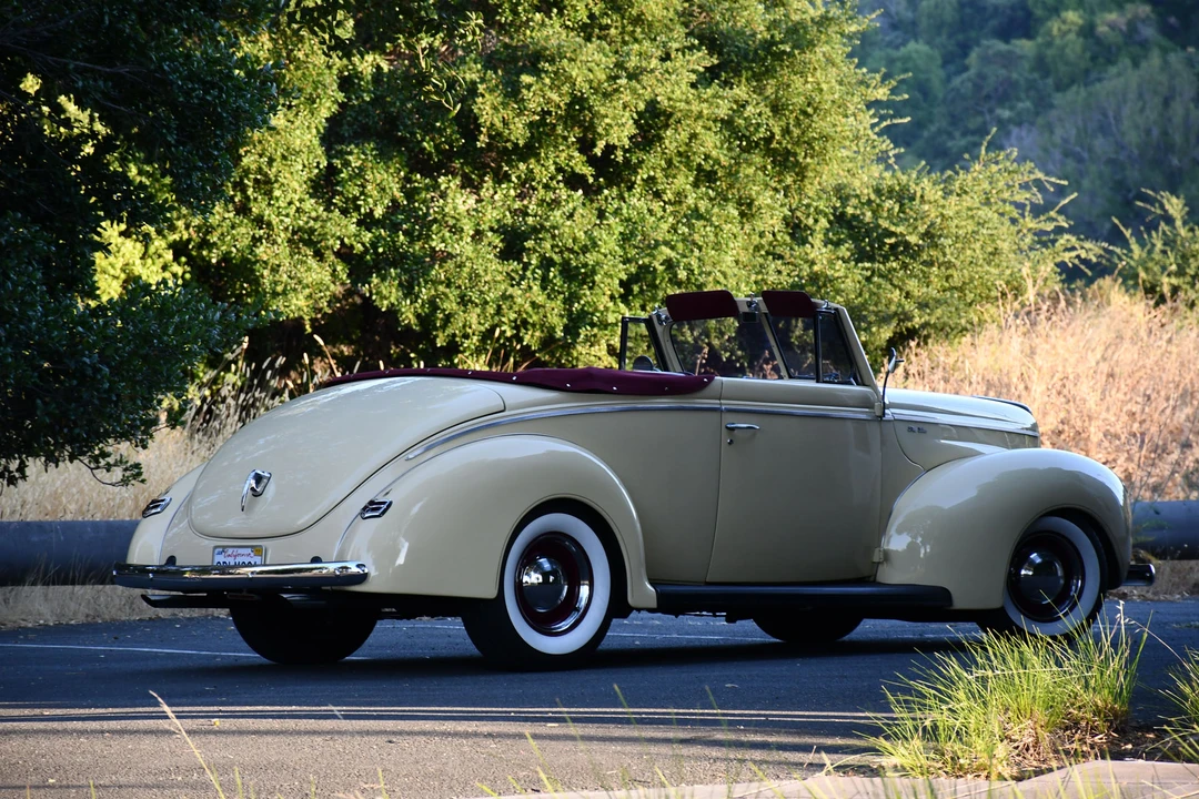 1940 Ford Standard & Deluxe & Super Deluxe - Image 23 of 31