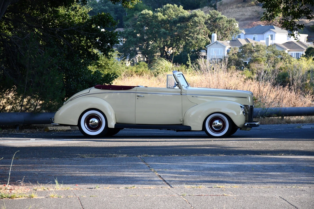 1940 Ford Standard & Deluxe & Super Deluxe - Image 4 of 31