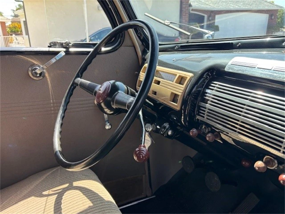 1940 Ford Standard & Deluxe & Super Deluxe - Image 10 of 24