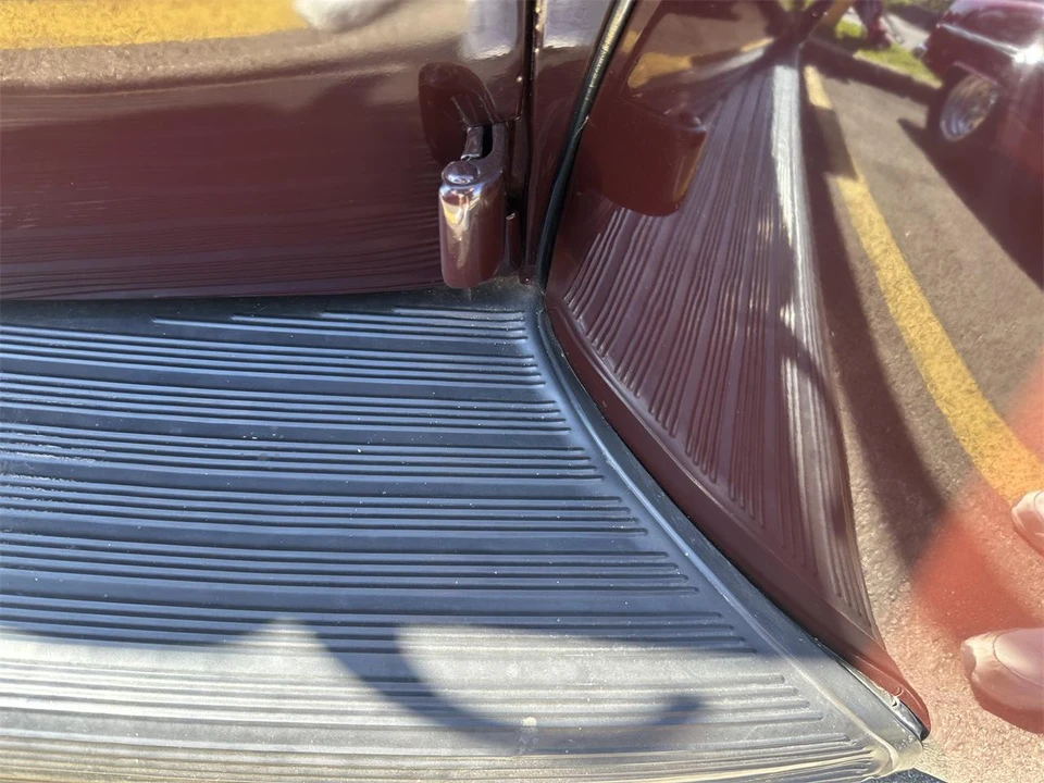 1940 Ford Standard & Deluxe & Super Deluxe - Image 26 of 29