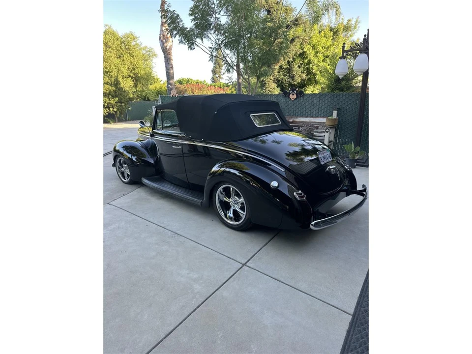 1940 Ford Standard & Deluxe & Super Deluxe - Image 4 of 10