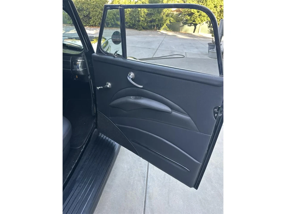 1940 Ford Standard & Deluxe & Super Deluxe - Image 9 of 10