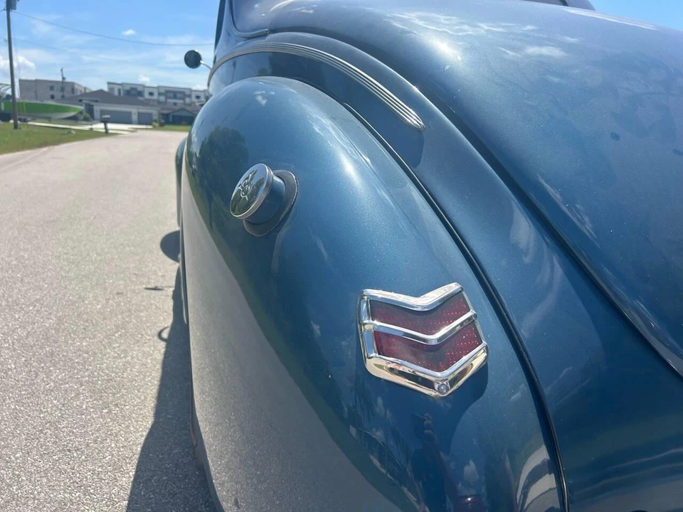 1940 Ford Standard & Deluxe & Super Deluxe - Image 9 of 31