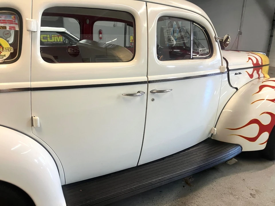 1940 Ford Standard & Deluxe & Super Deluxe - Image 13 of 31