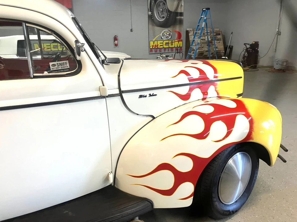 1940 Ford Standard & Deluxe & Super Deluxe - Image 8 of 31