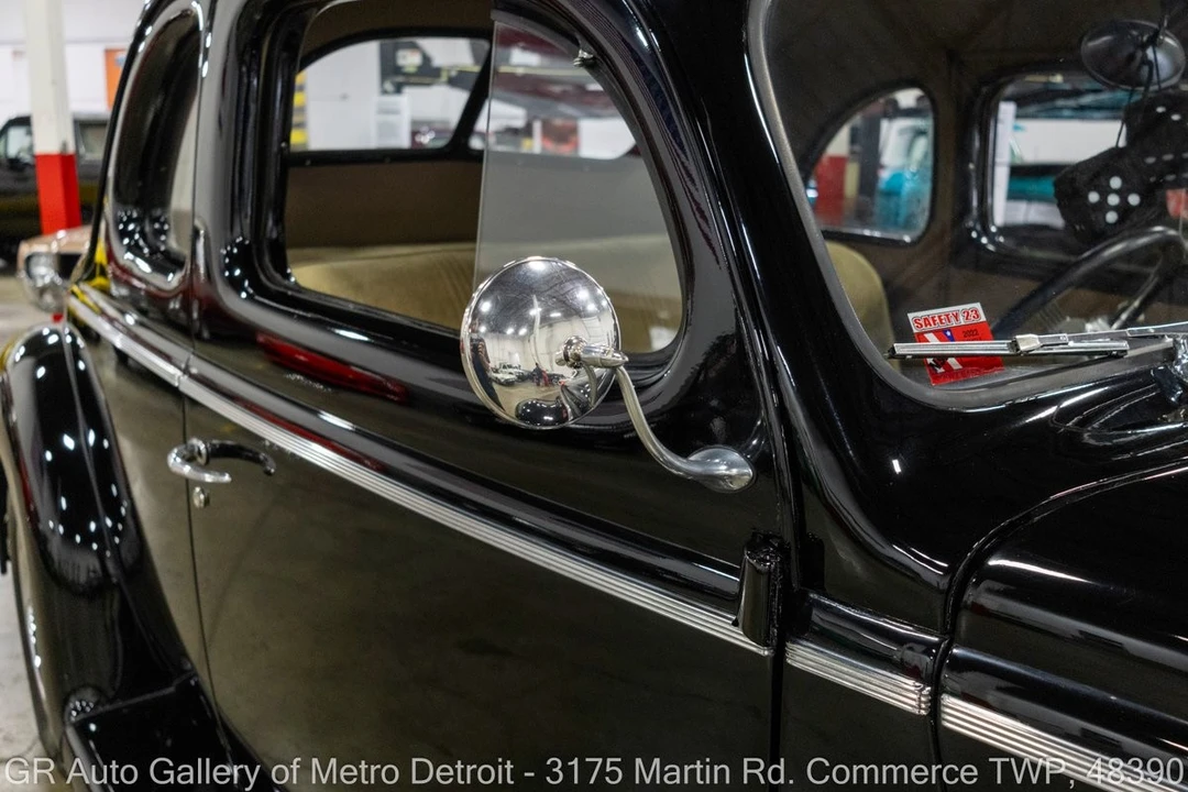 1940 Ford Standard & Deluxe & Super Deluxe - Image 28 of 31