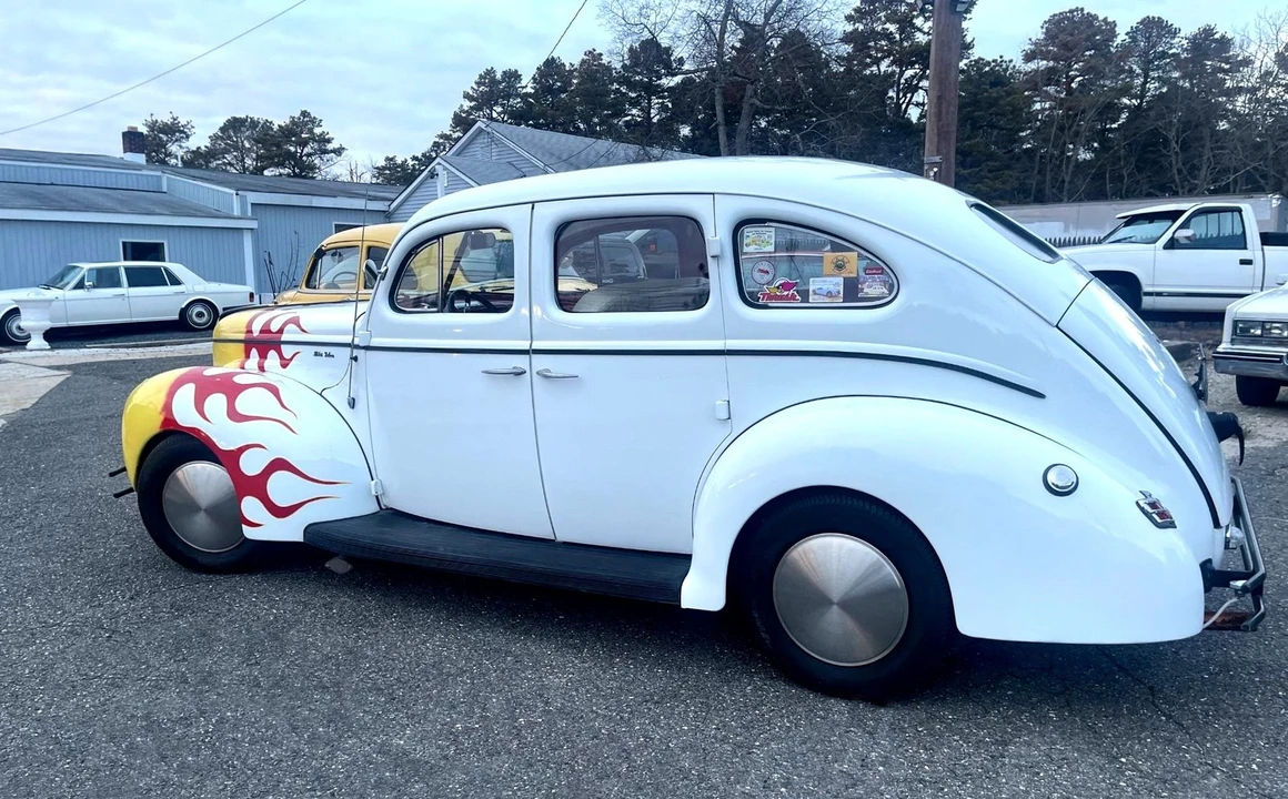 1940 Ford Standard & Deluxe & Super Deluxe - Image 15 of 31