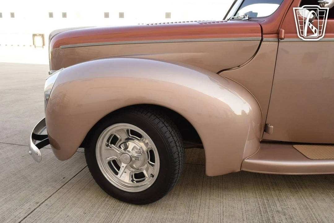 1940 Ford Standard & Deluxe & Super Deluxe - Image 29 of 31