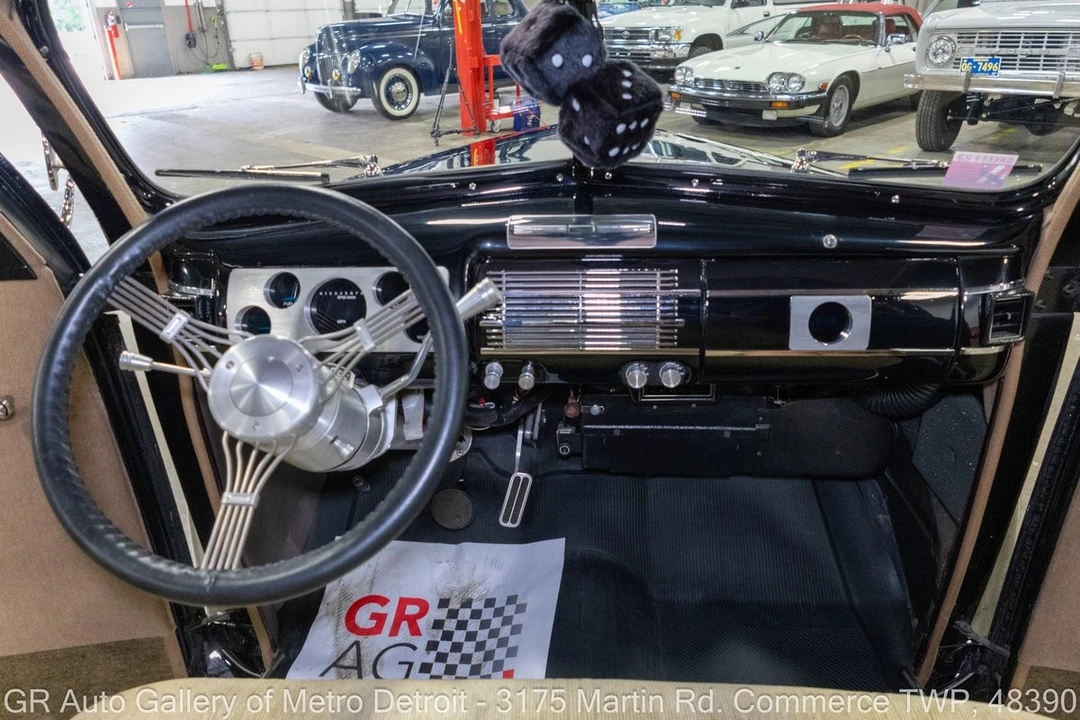 1940 Ford Standard & Deluxe & Super Deluxe - Image 16 of 31