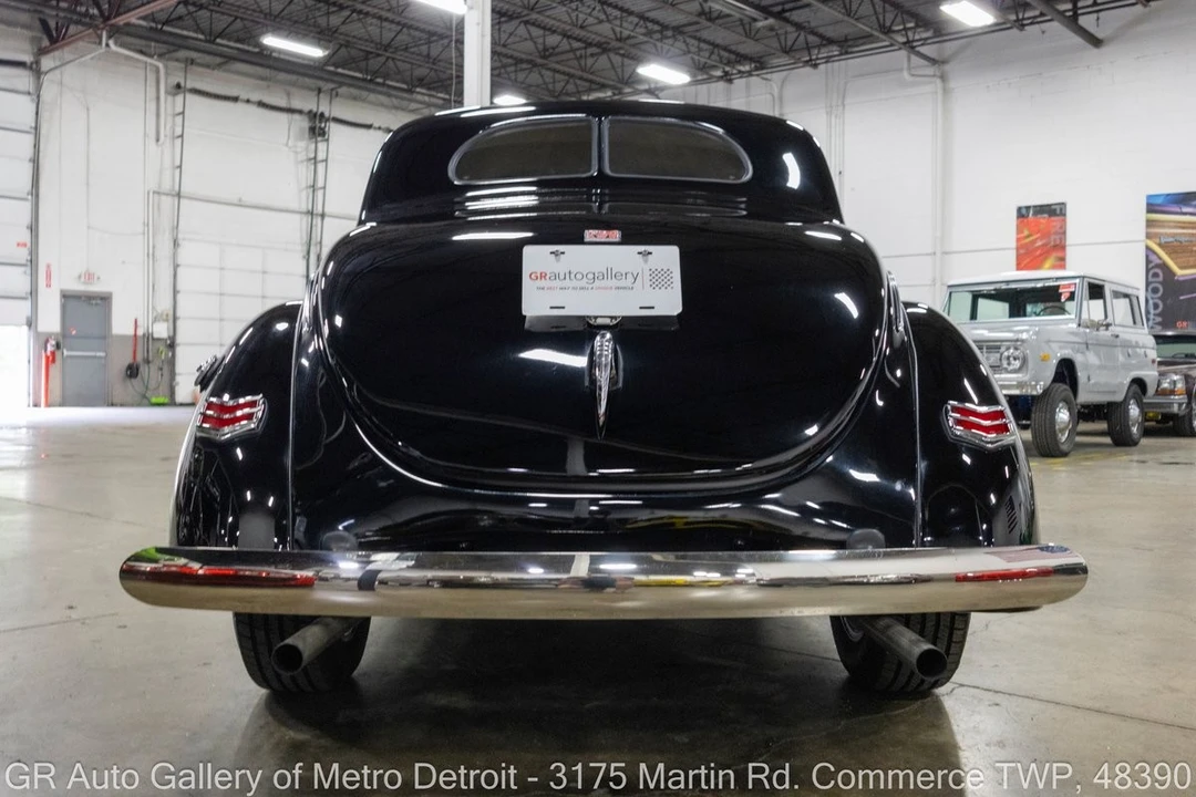1940 Ford Standard & Deluxe & Super Deluxe - Image 6 of 31