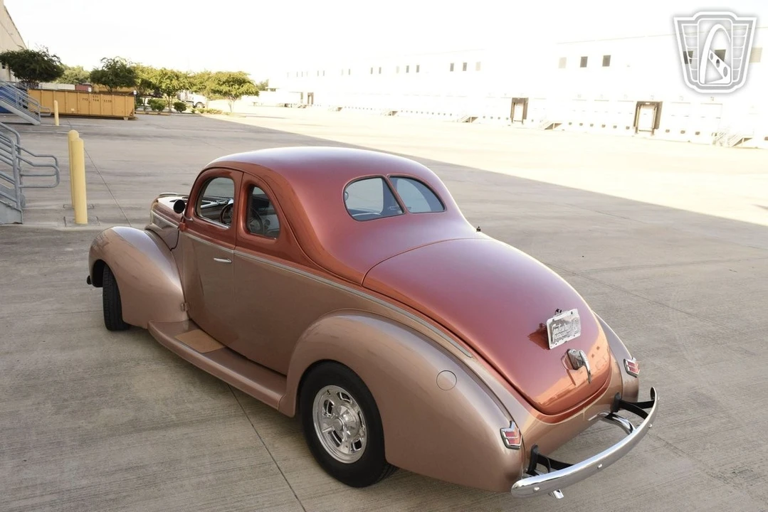 1940 Ford Standard & Deluxe & Super Deluxe - Image 7 of 31