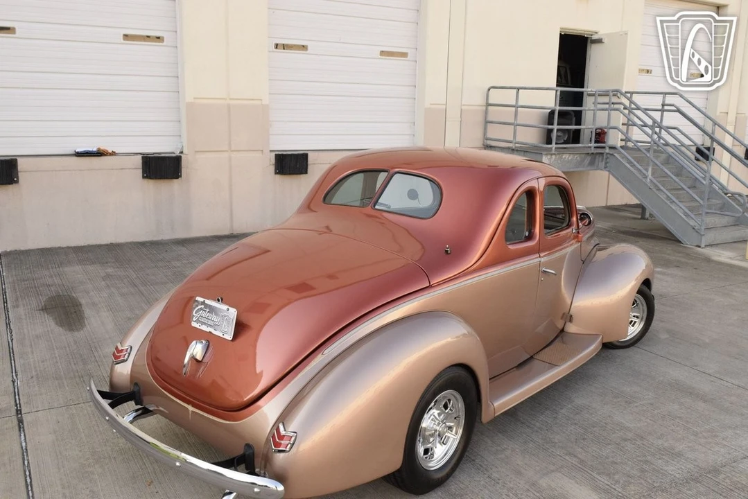 1940 Ford Standard & Deluxe & Super Deluxe - Image 13 of 31