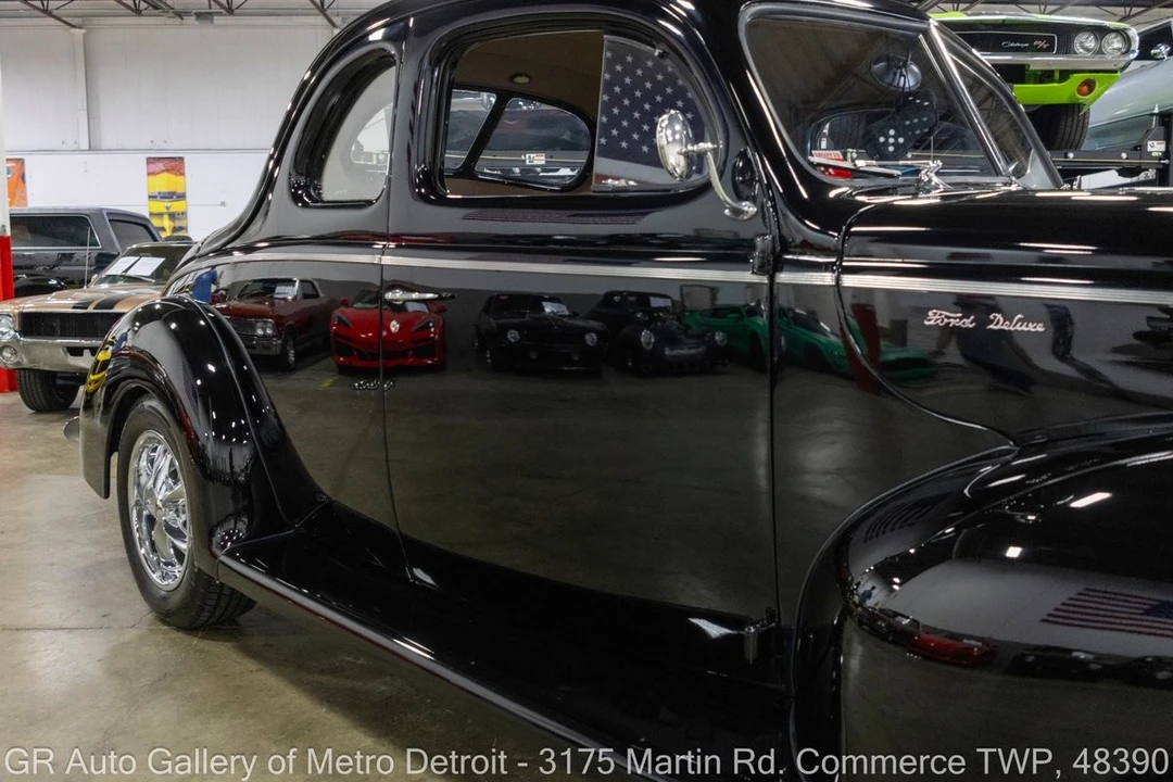 1940 Ford Standard & Deluxe & Super Deluxe - Image 24 of 31
